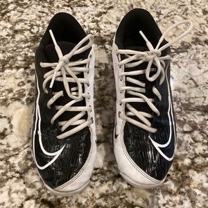 5Y Nike Vapor Baseball cleats